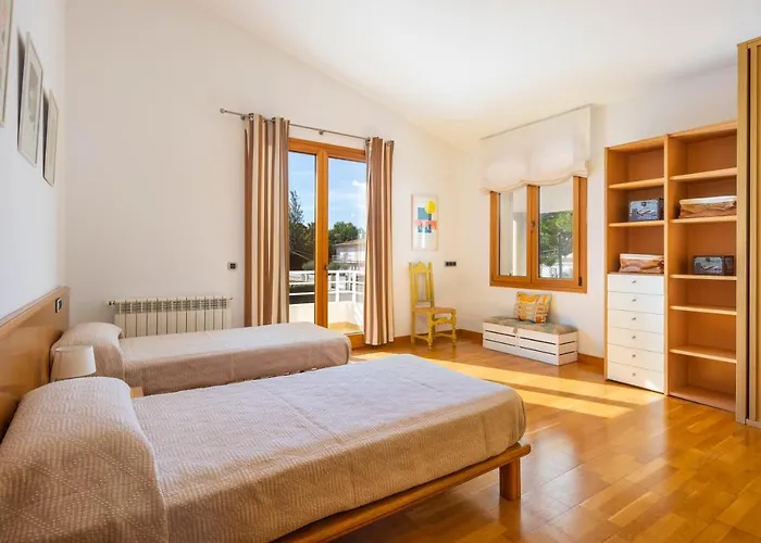 Villa Monxo By Sunvillas Mallorca Pollenca